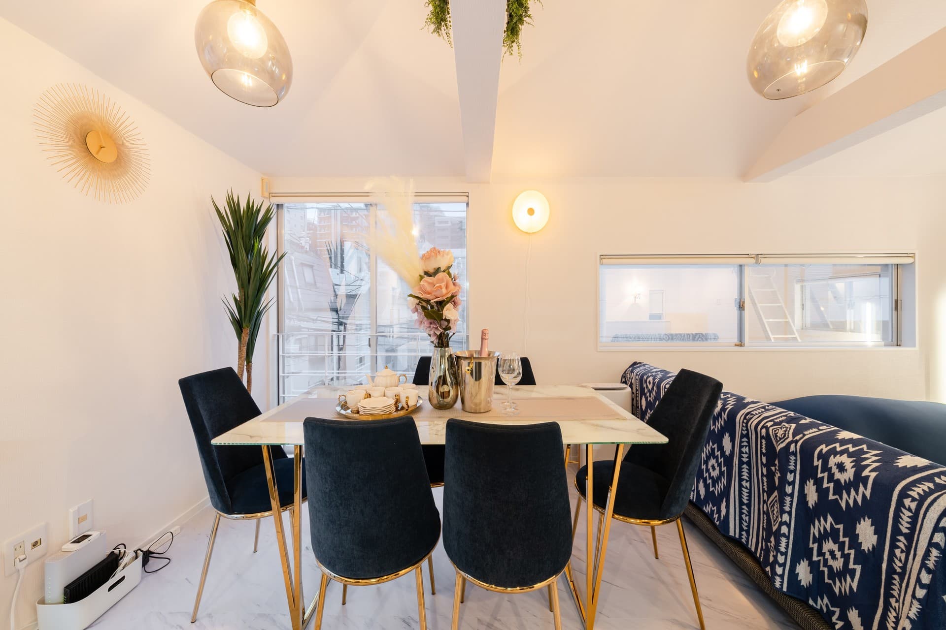 Plat House Shirokanedai cozy living space